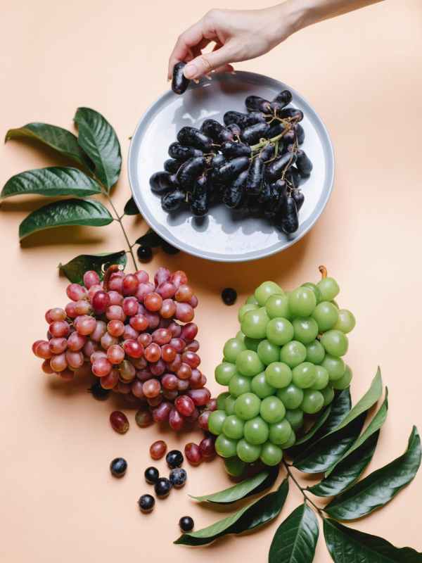 Staying Healthy With the 6 Fruits Mentioned In The Quran